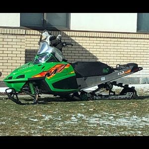 Meet your Posher, Devan